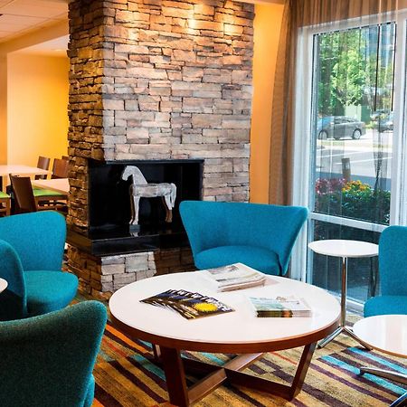 Fairfield Inn & Suites By Marriott Atlanta Perimeter Center Dunwoody Bagian luar foto