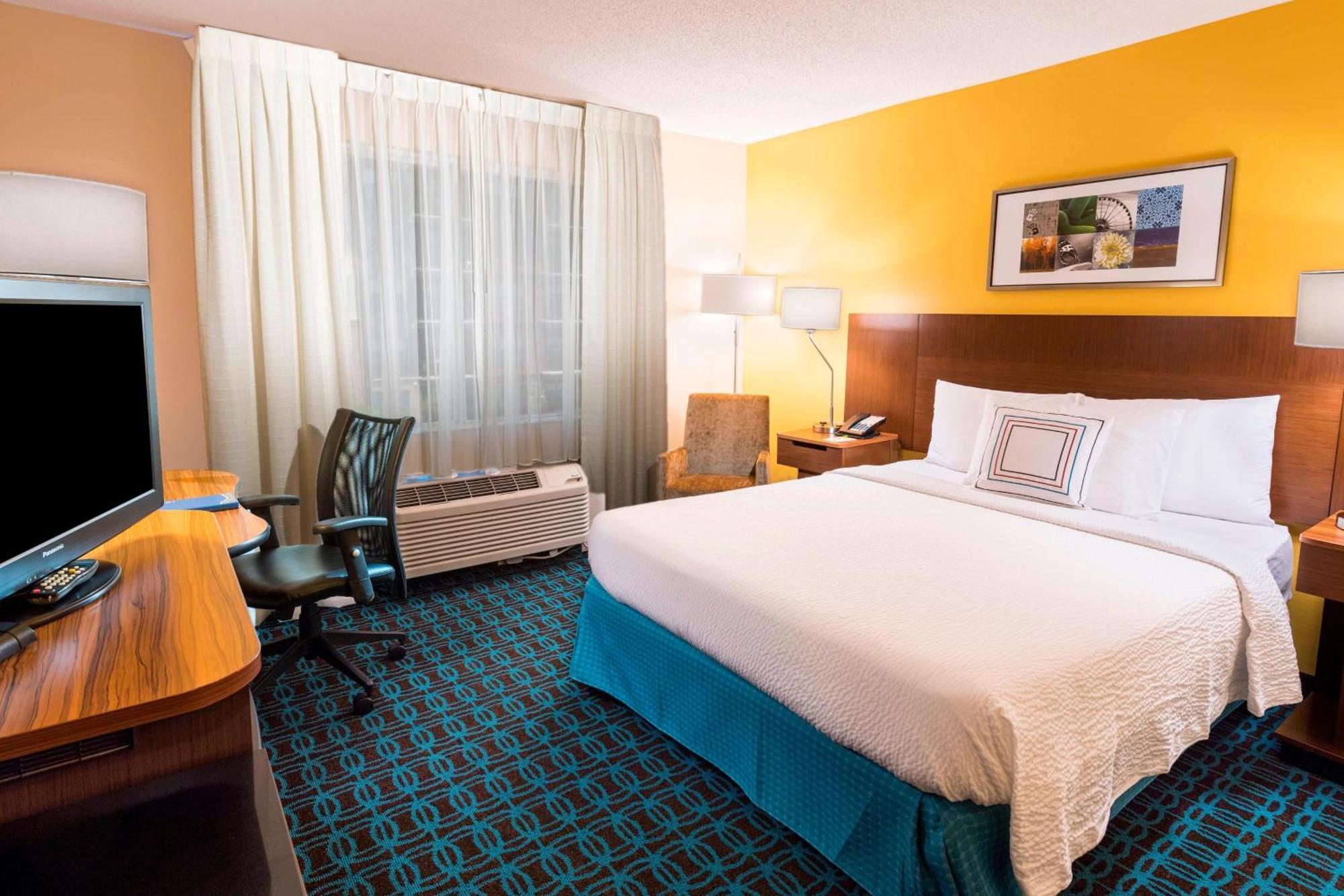 Fairfield Inn & Suites By Marriott Atlanta Perimeter Center Dunwoody Bagian luar foto