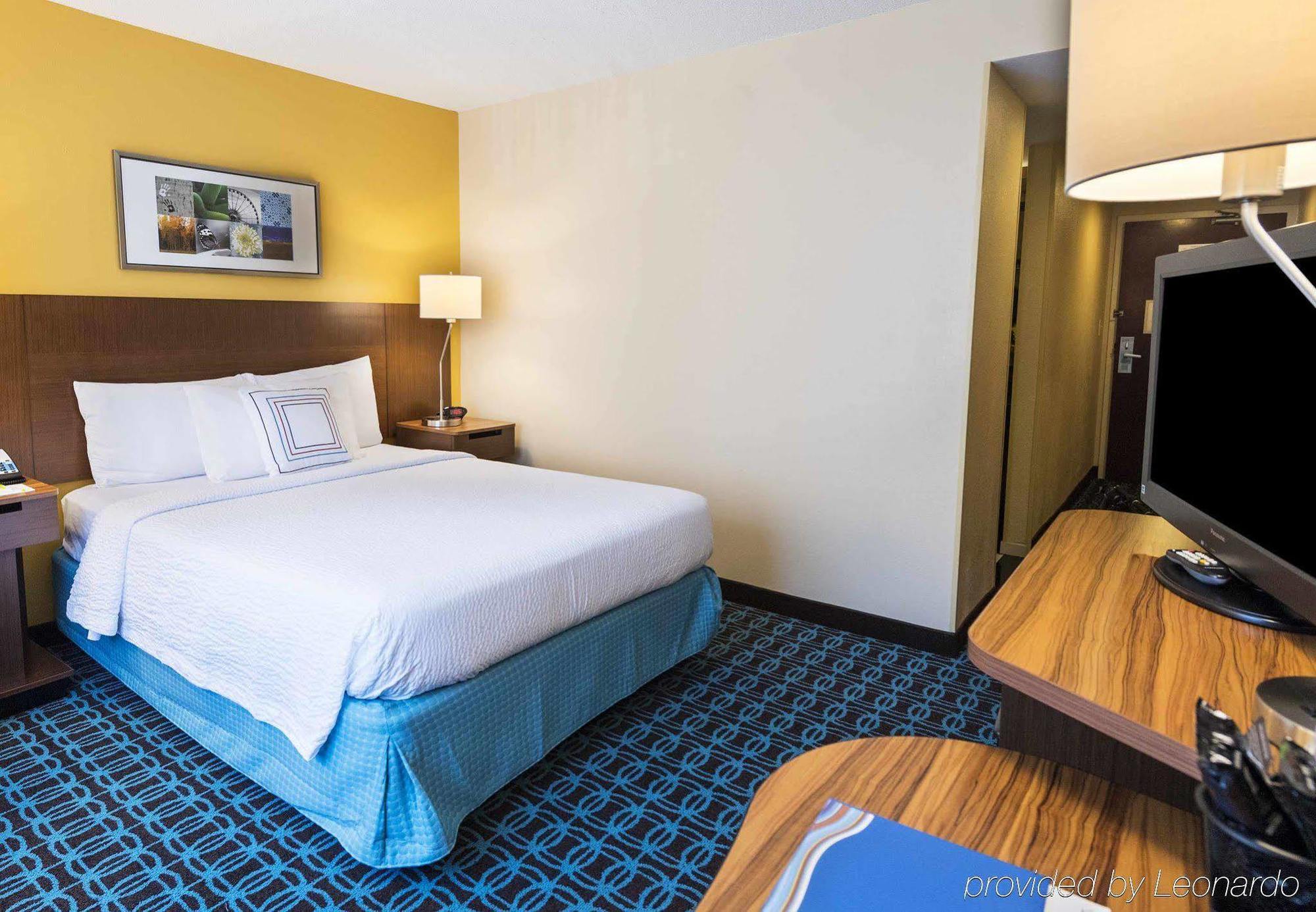 Fairfield Inn & Suites By Marriott Atlanta Perimeter Center Dunwoody Bagian luar foto