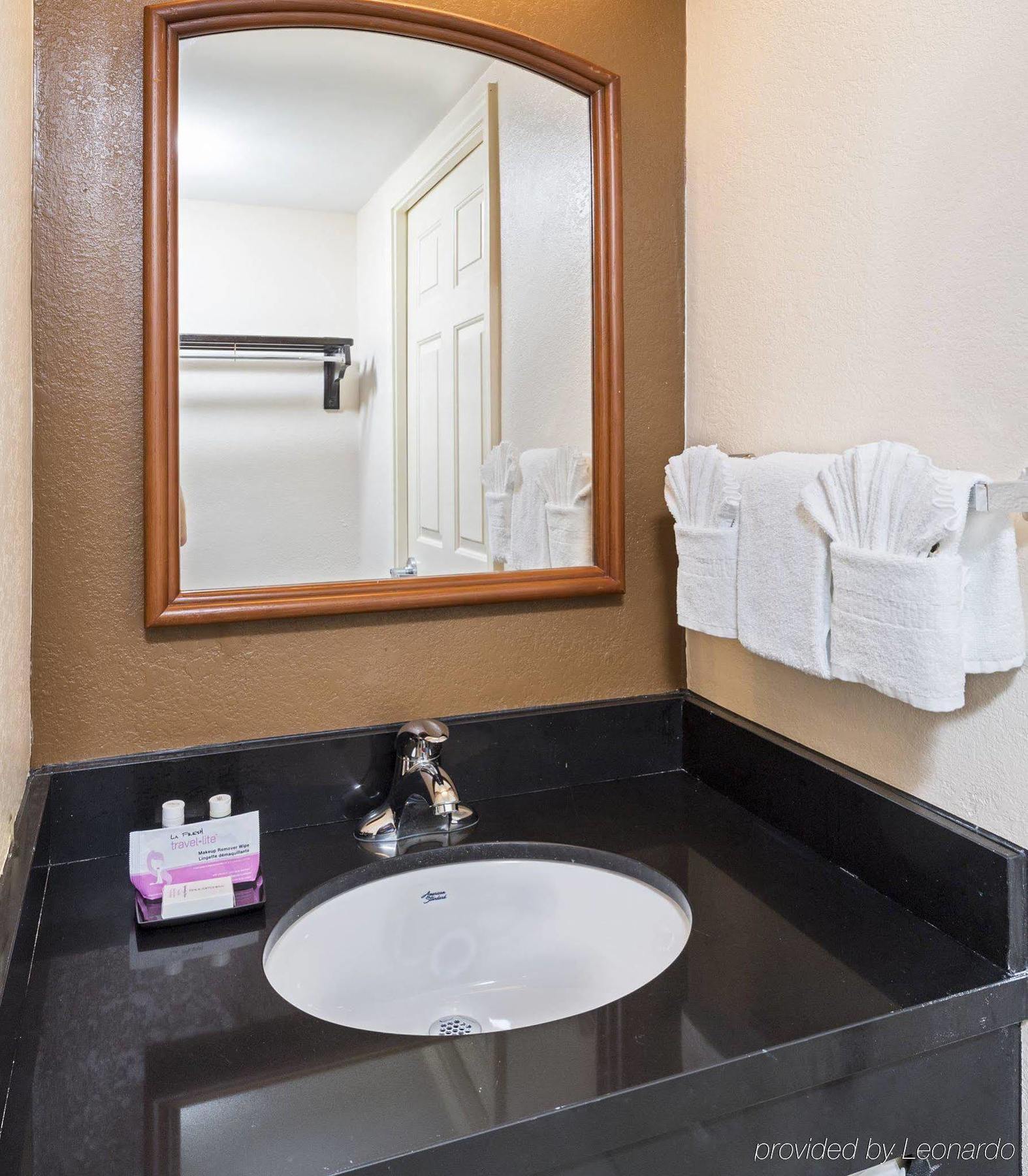 Fairfield Inn & Suites By Marriott Atlanta Perimeter Center Dunwoody Bagian luar foto
