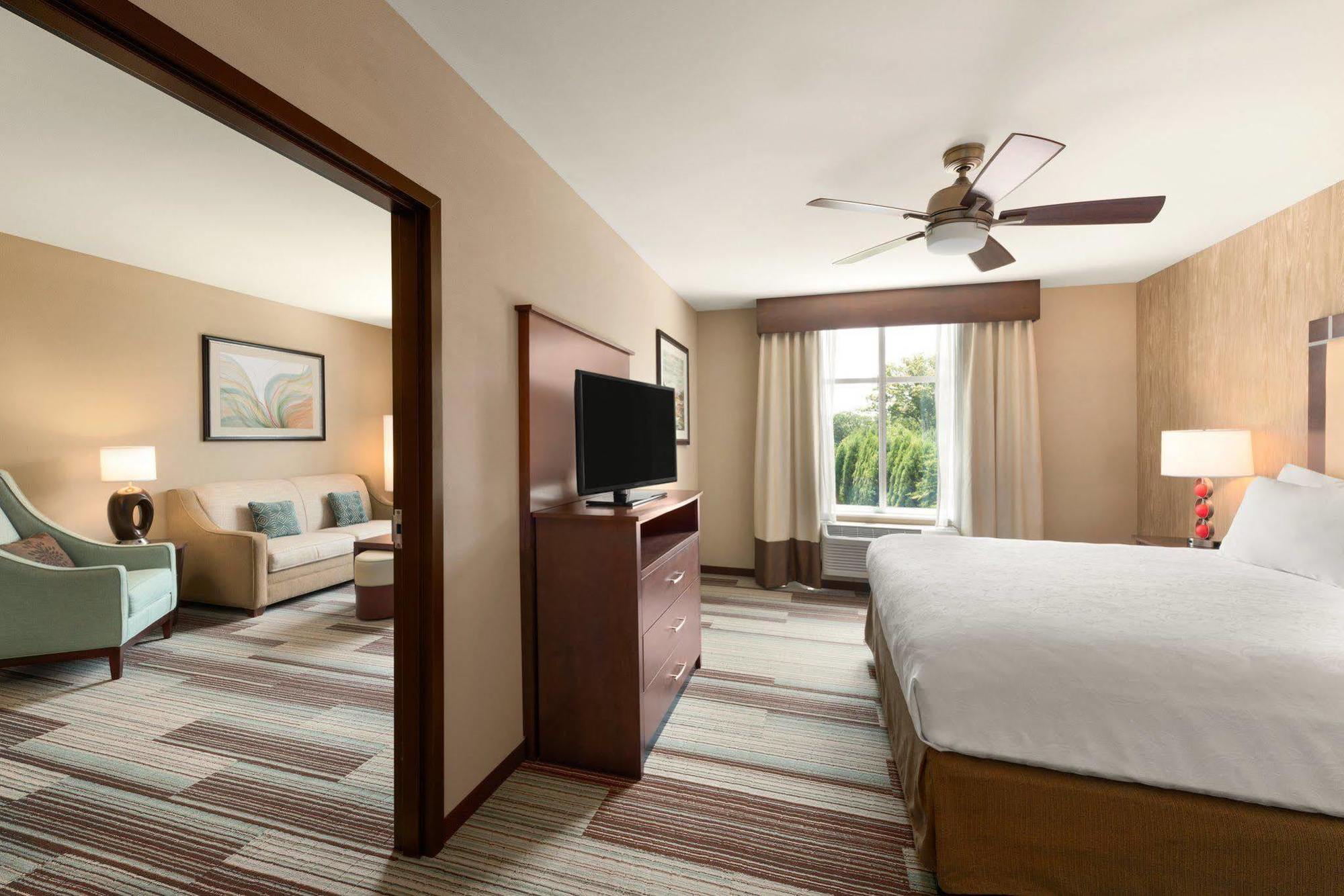 Fairfield Inn & Suites By Marriott Atlanta Perimeter Center Dunwoody Bagian luar foto