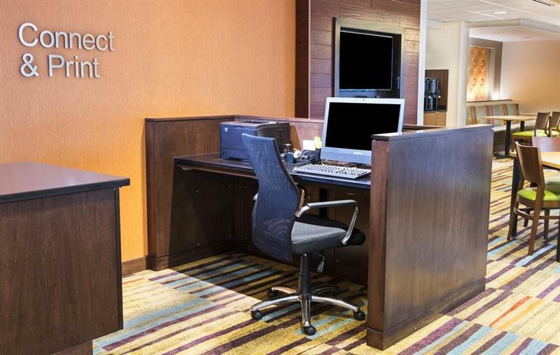 Fairfield Inn & Suites By Marriott Atlanta Perimeter Center Dunwoody Bagian luar foto