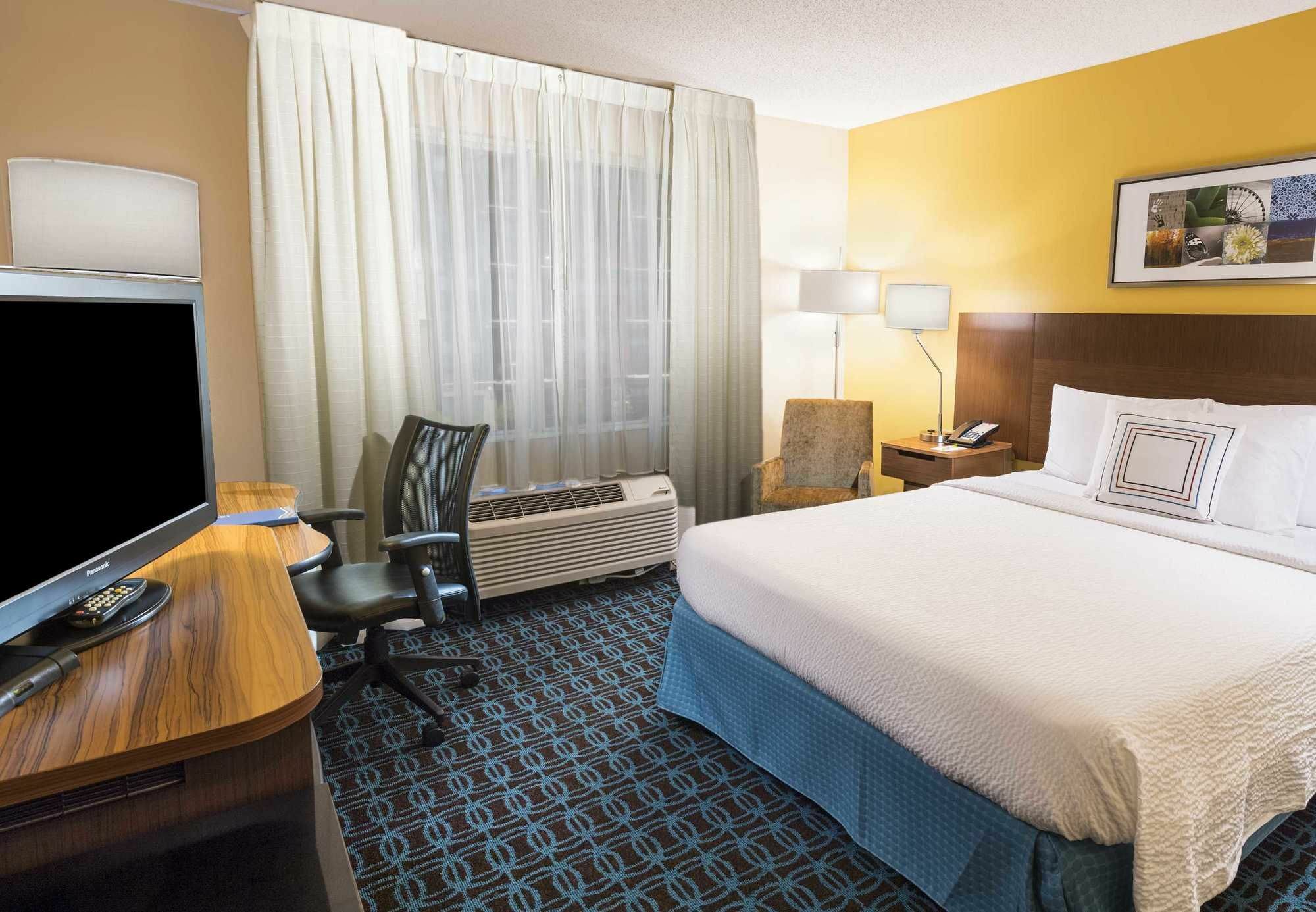 Fairfield Inn & Suites By Marriott Atlanta Perimeter Center Dunwoody Bagian luar foto